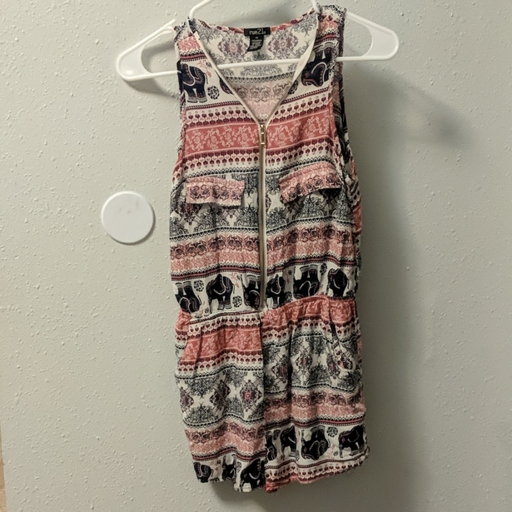 Rue21 sleeveless romper, size medium